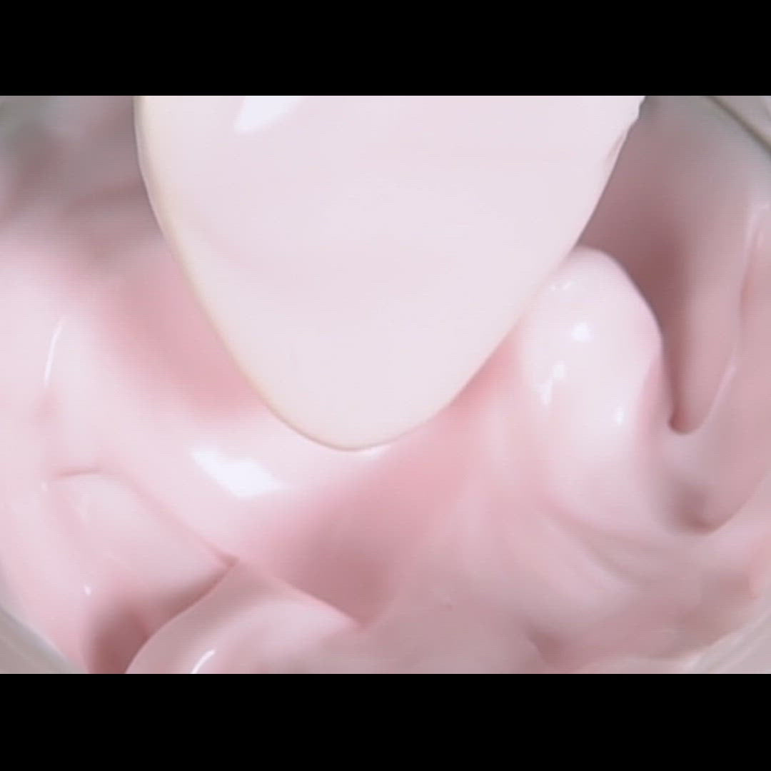 Peach tea crema idratante viso e collo con infuso di Tè Blu, acido ialuronico e prebiotici dall’azione idratante