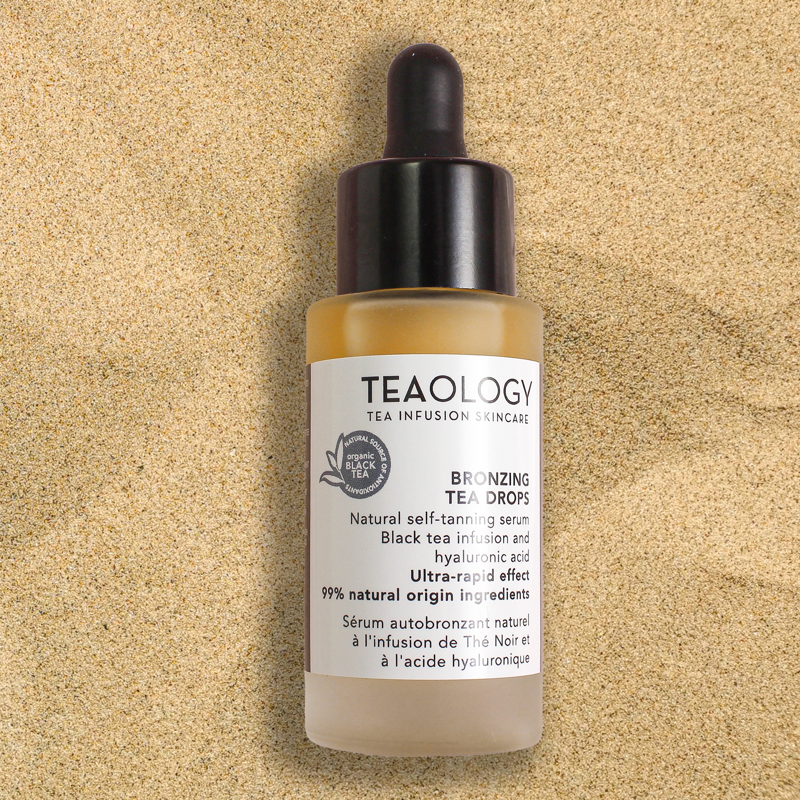 Siero autoabbronzante con infuso di Tè Nero e acido ialuronico idrolizzato
Effetto ultra-rapido e con il 99% di ingredienti di origine naturale - formato 30ml
