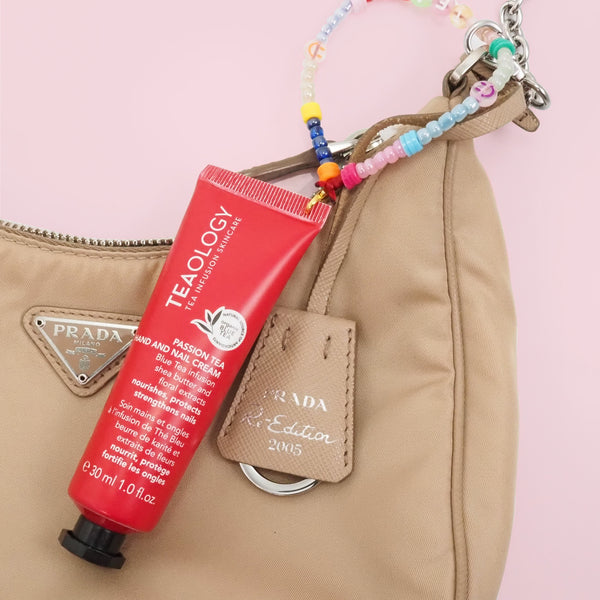 Crema Mani e unghie con Tealover Charm